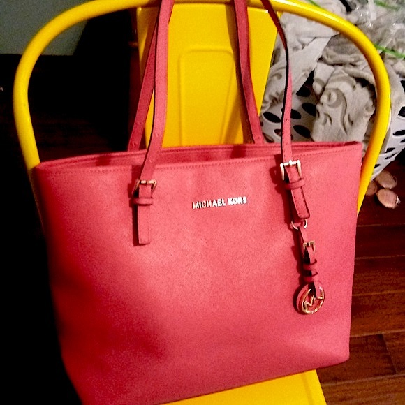 Michael Kors leather pink tote